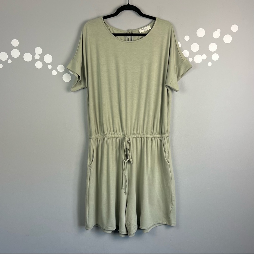 Zenana Short Sleeve Romper with Elastic Waist & Keyhole Back Size 2X